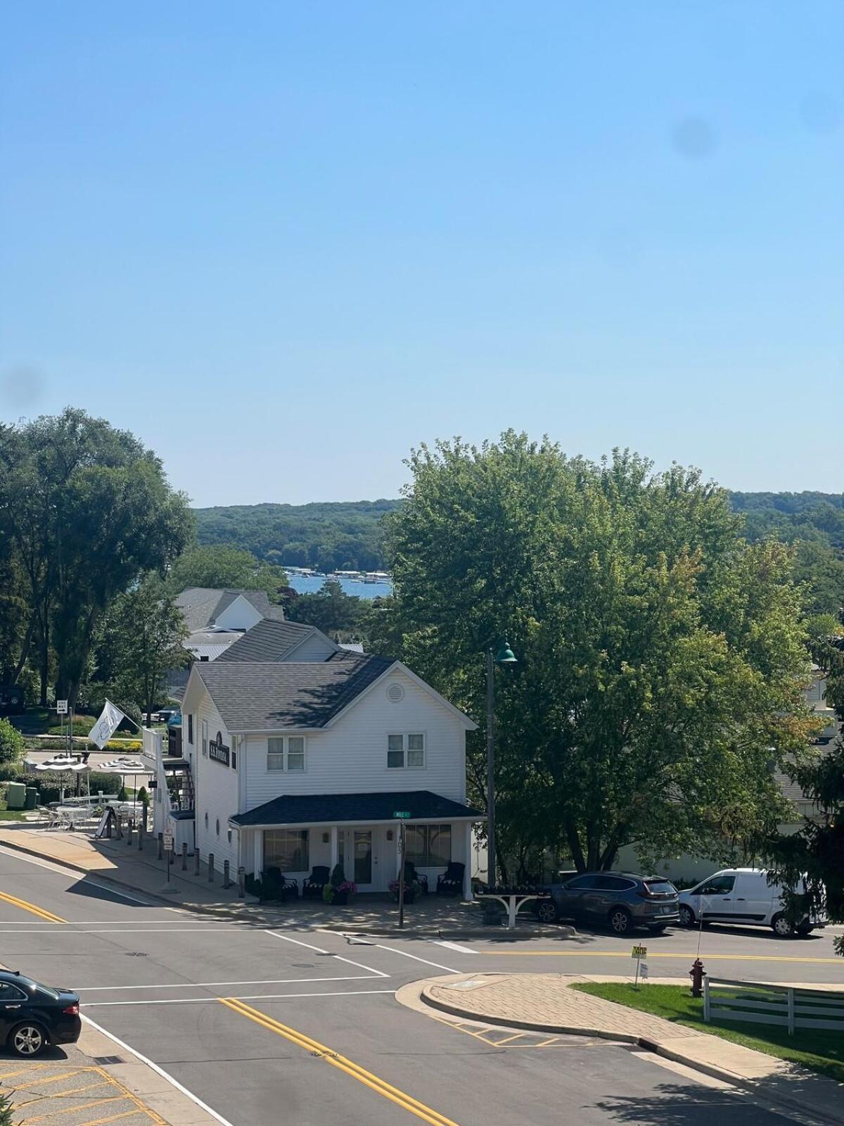 Wine Down In Fontana - New Townhome - Screened-In Porch - Balconies -Stone Gas Fireplace - Walk To Beach Lake Geneva Exteriör bild